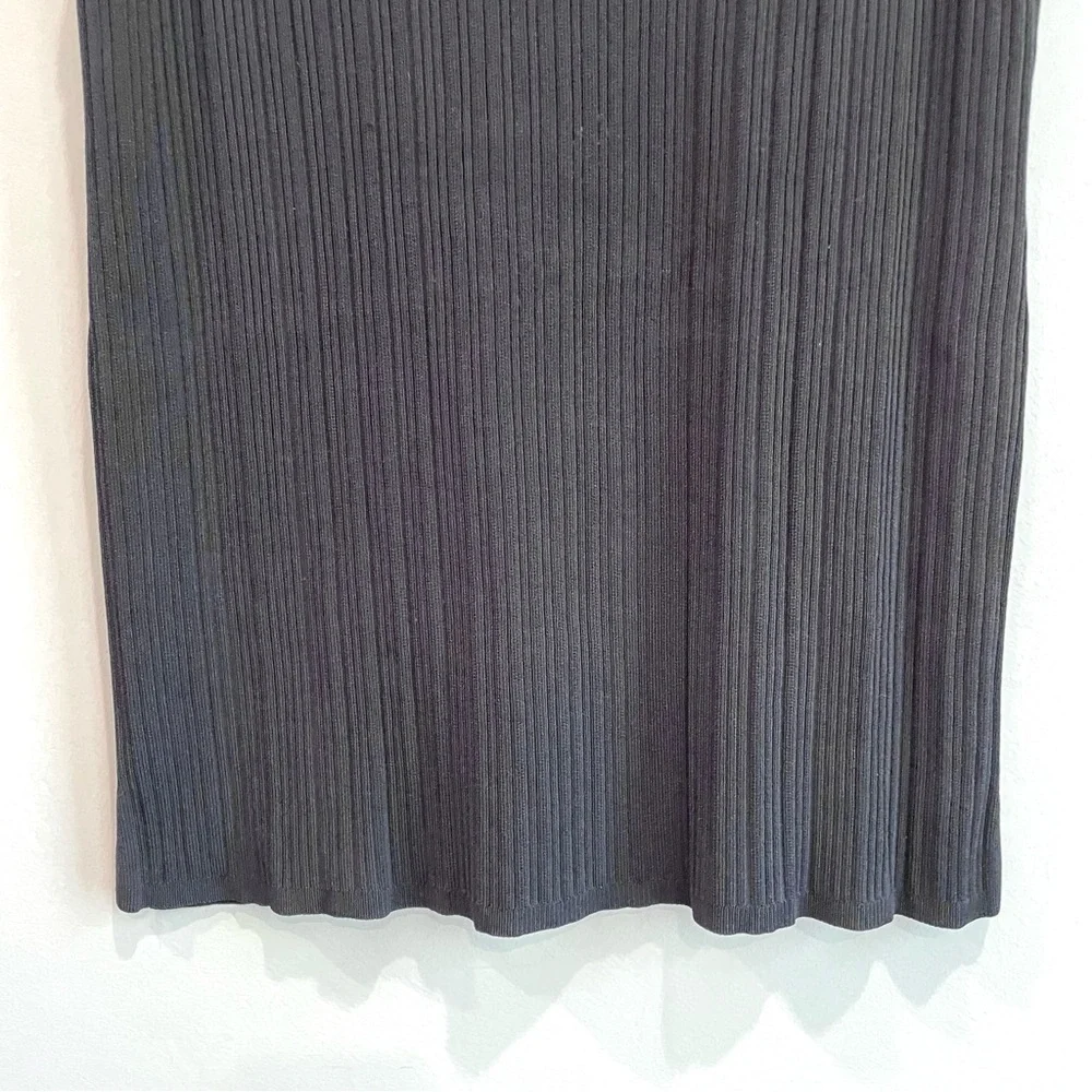 Chicos Stretch Ribbed Tank Top - Picture 4 of 9